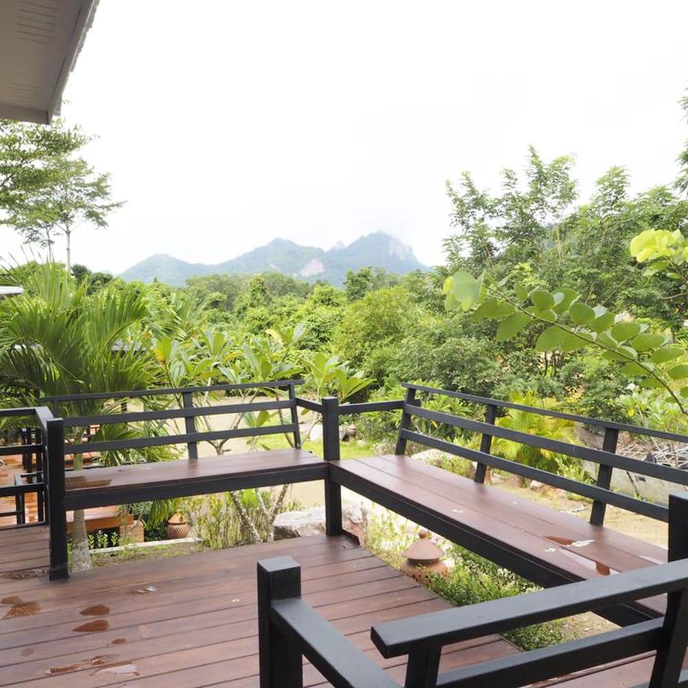 Baan Suan Hill Resort Ban Tha Khun Exterior photo