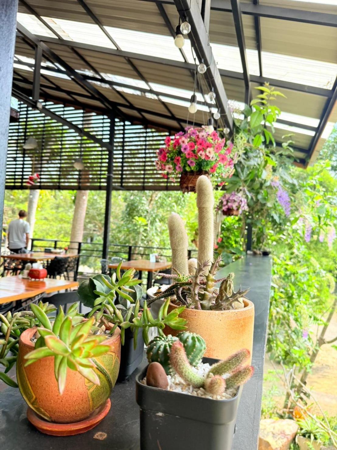 Baan Suan Hill Resort Ban Tha Khun Exterior photo