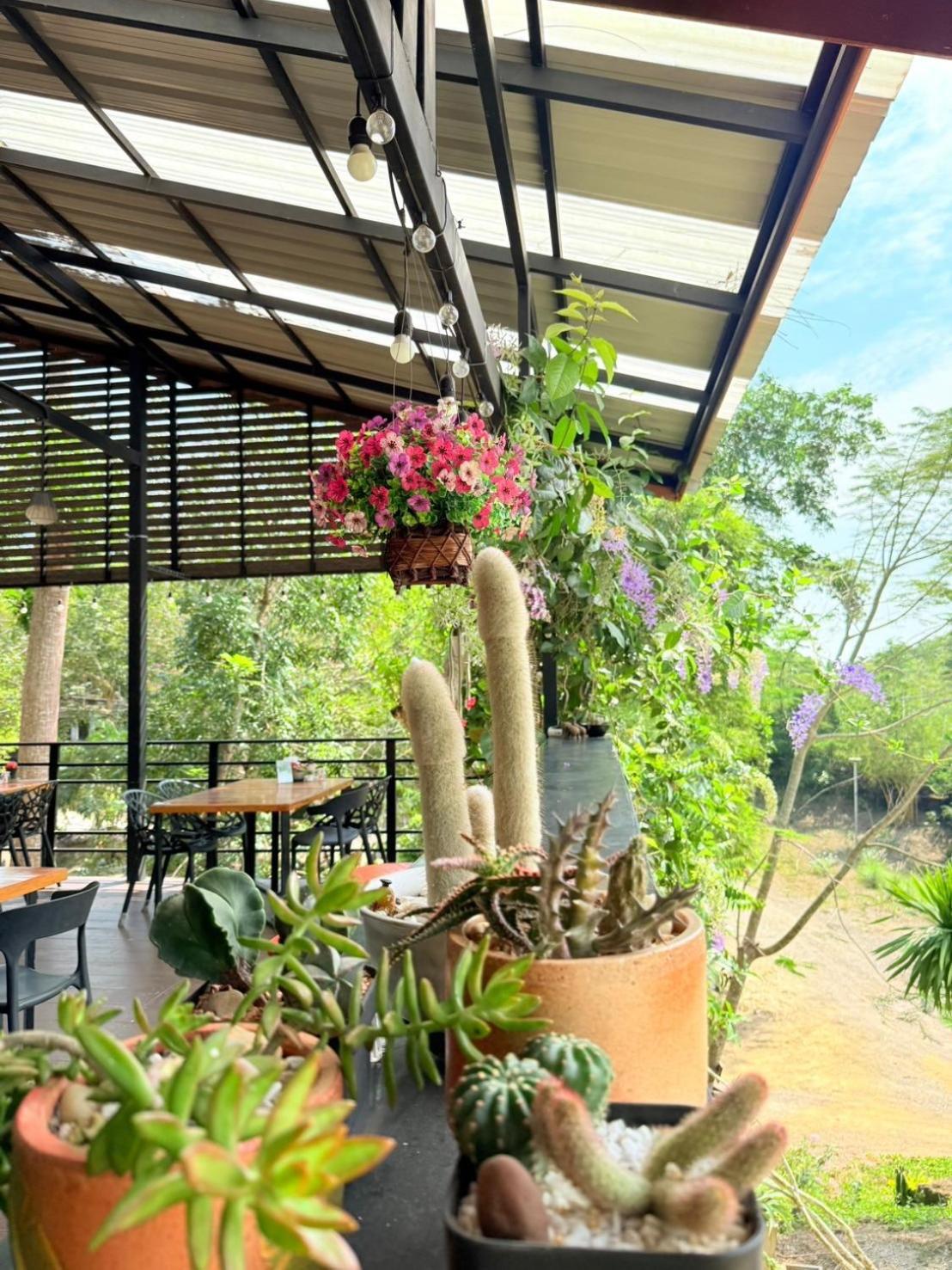 Baan Suan Hill Resort Ban Tha Khun Exterior photo